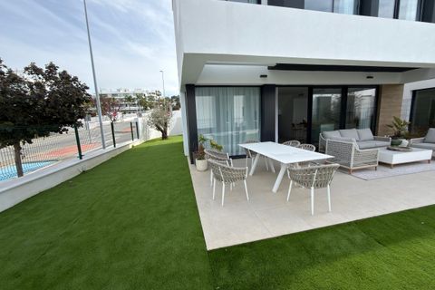 Villa i Estepona, Malaga, Estepona - € 900.000 | Ref: SRAT1 - foto 17
